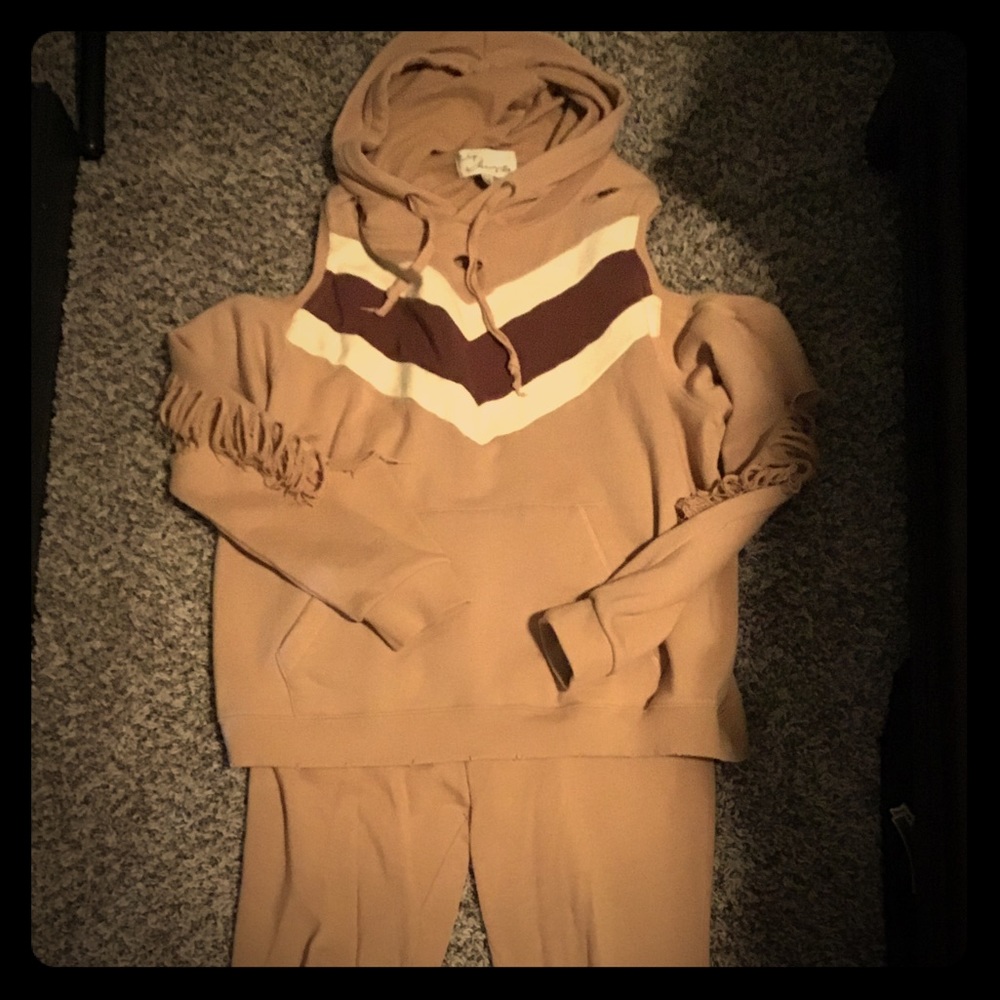 Women’s Sweatsuit/Jogger SO CUTE! Size Small
